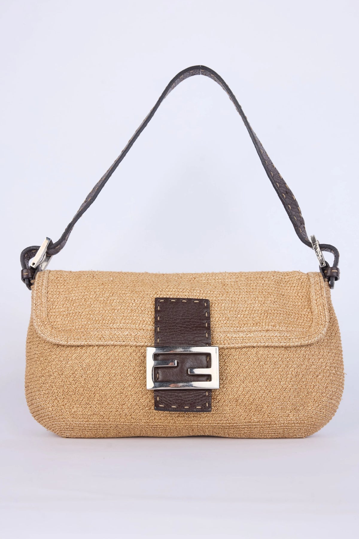 FENDI BROWN SELLERIA  LEATHER RAFFIA BAGUETTE SHOULDER BAG