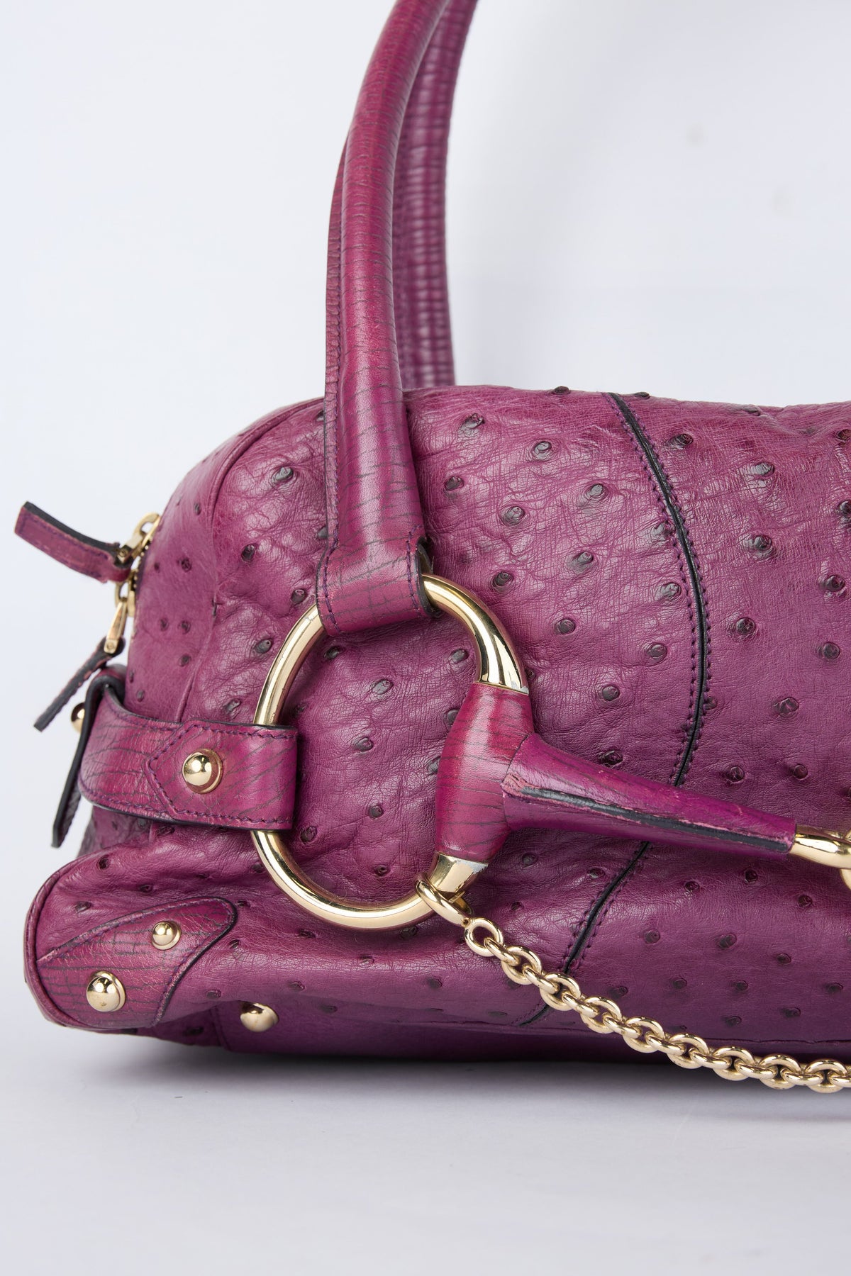 RARE GUCCI PURPLE OSTRICH HORSEBIT BAG