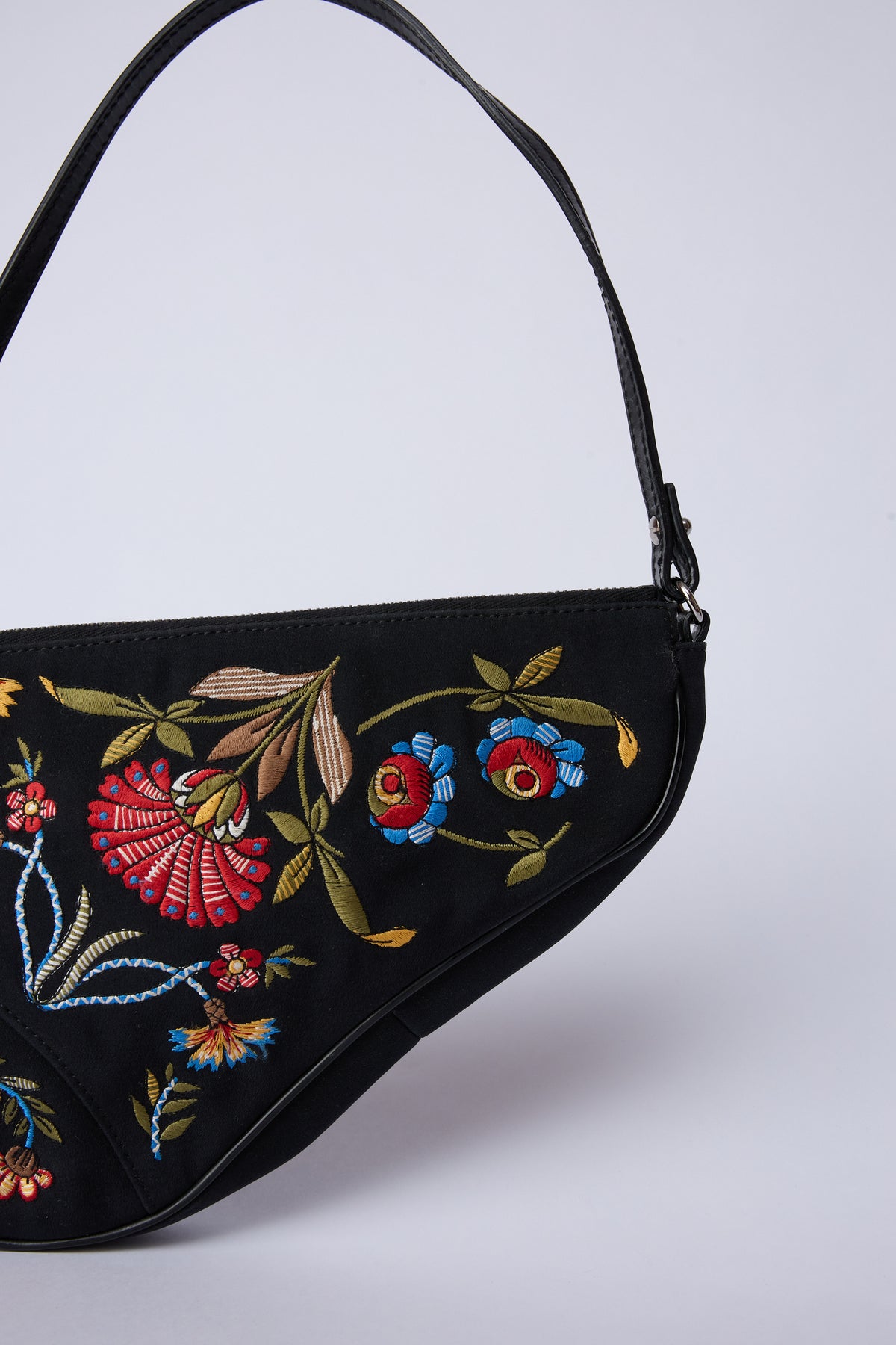 DIOR FLORAL EMBROIDERED SADDLE POCHETTE