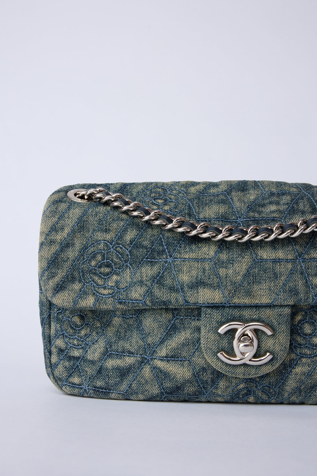 CHANEL DENIM CAMELLIA FLAP