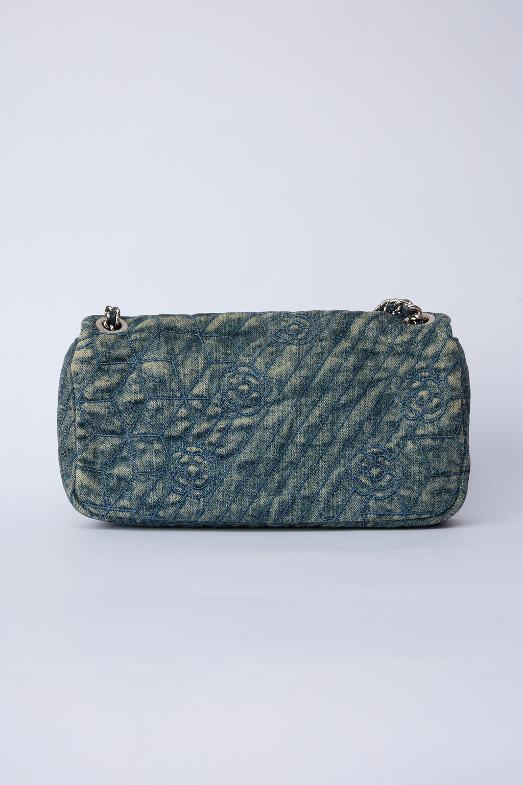 CHANEL DENIM CAMELLIA FLAP