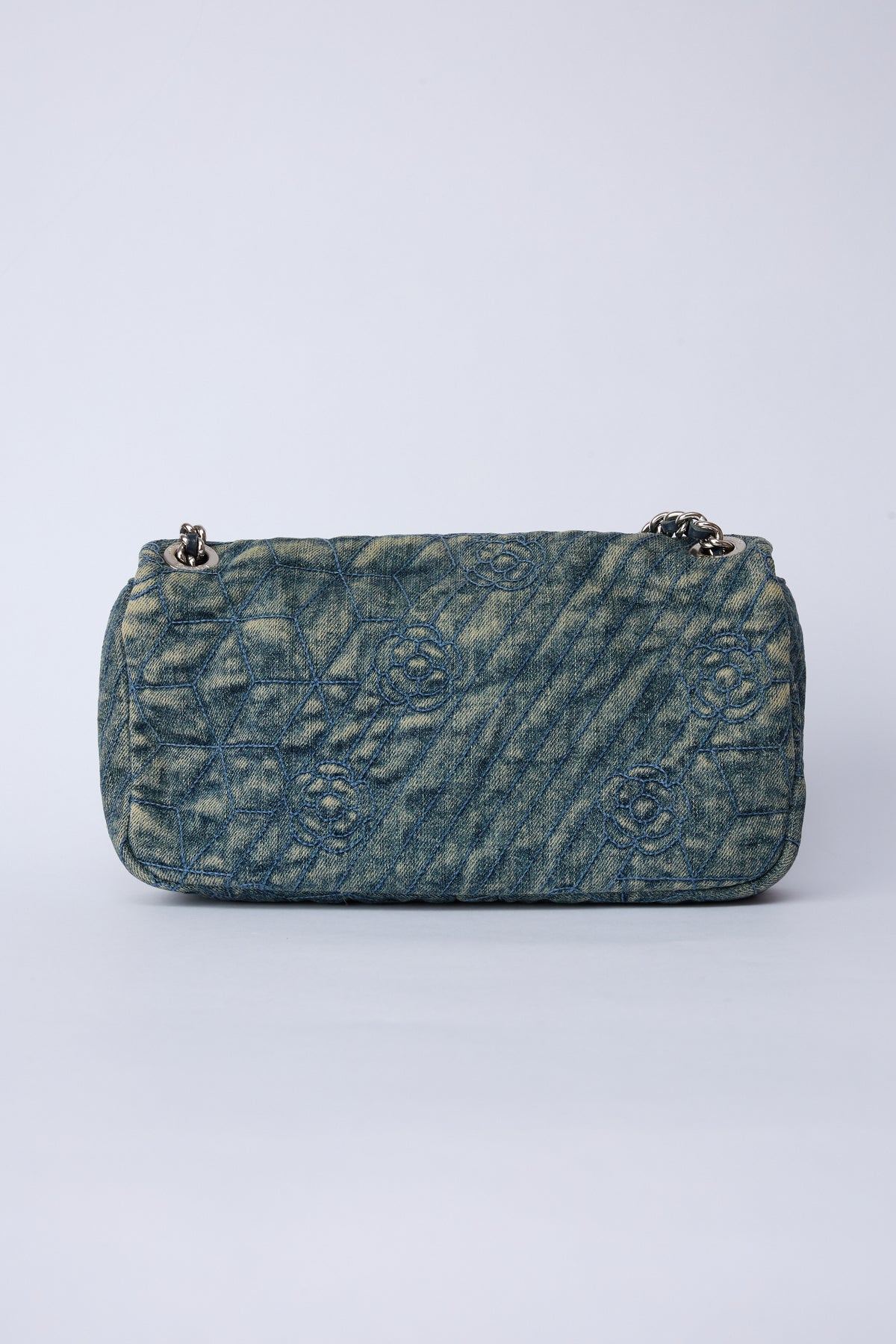 CHANEL DENIM CAMELLIA FLAP