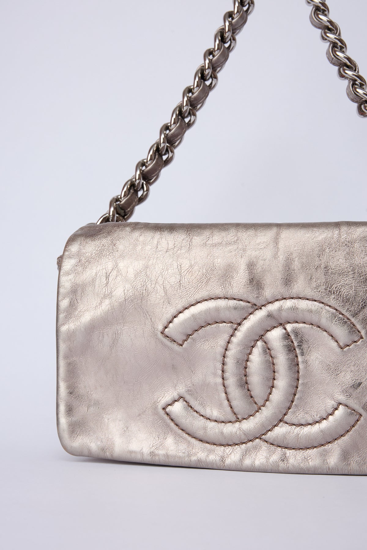 CHANEL SILVER METALLIC POCHETTE