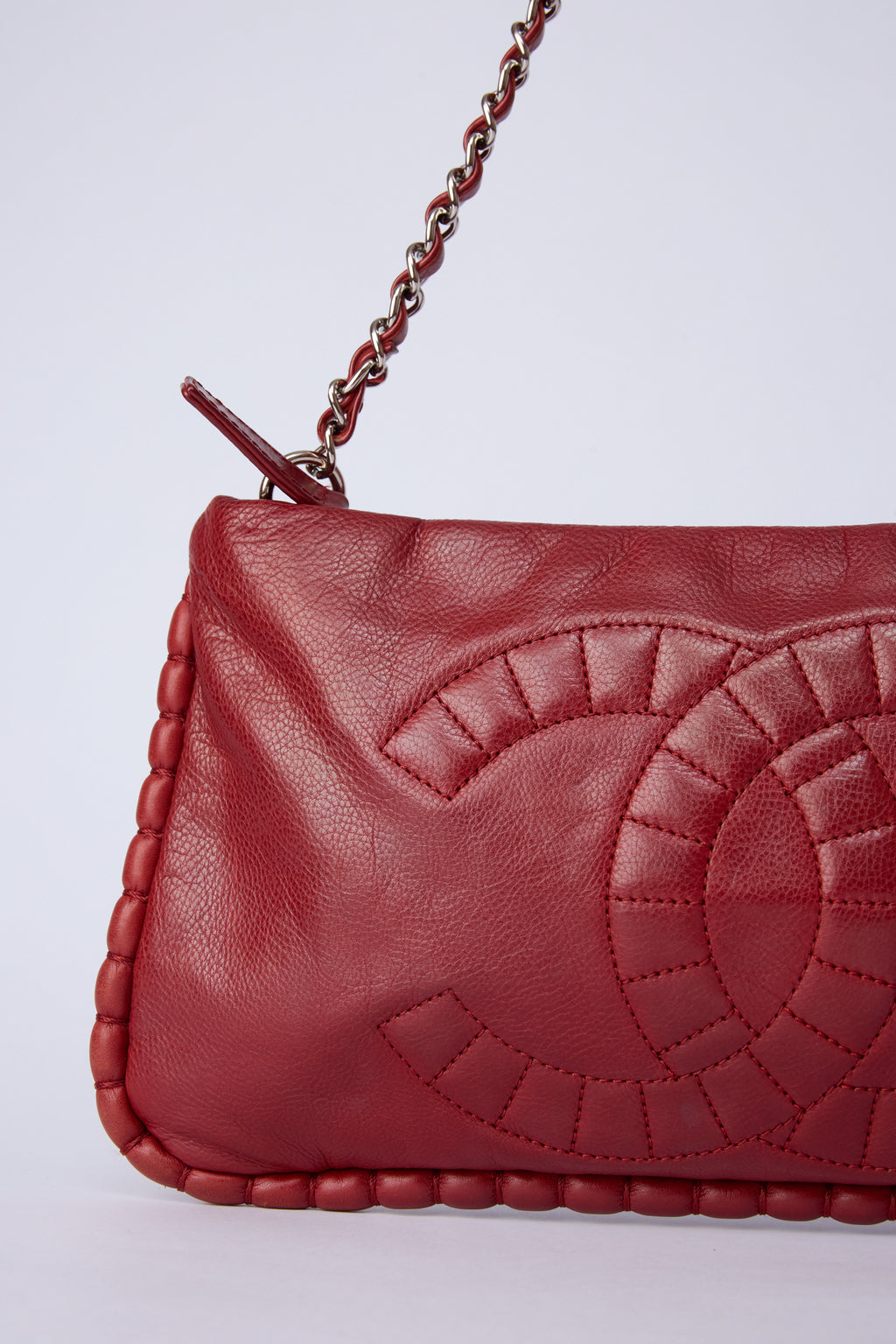 CHANEL PARIS-SHANGAI "ON THE BUND" POCHETTE
