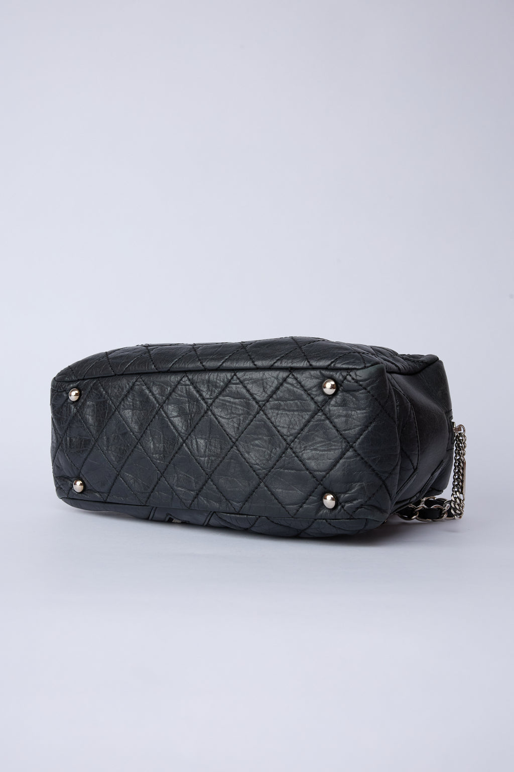 CHANEL CAMBON LIGNE BLACK CHAIN BOWLER