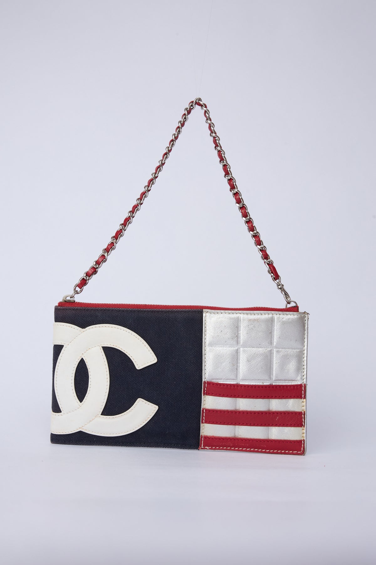 CHANEL AMERICAN POCHETTE