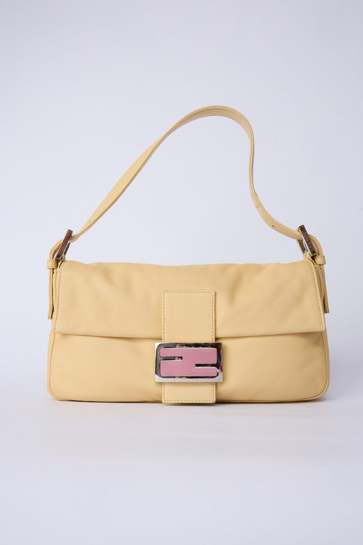 FENDI CREAM LEATHER BAGUETTE