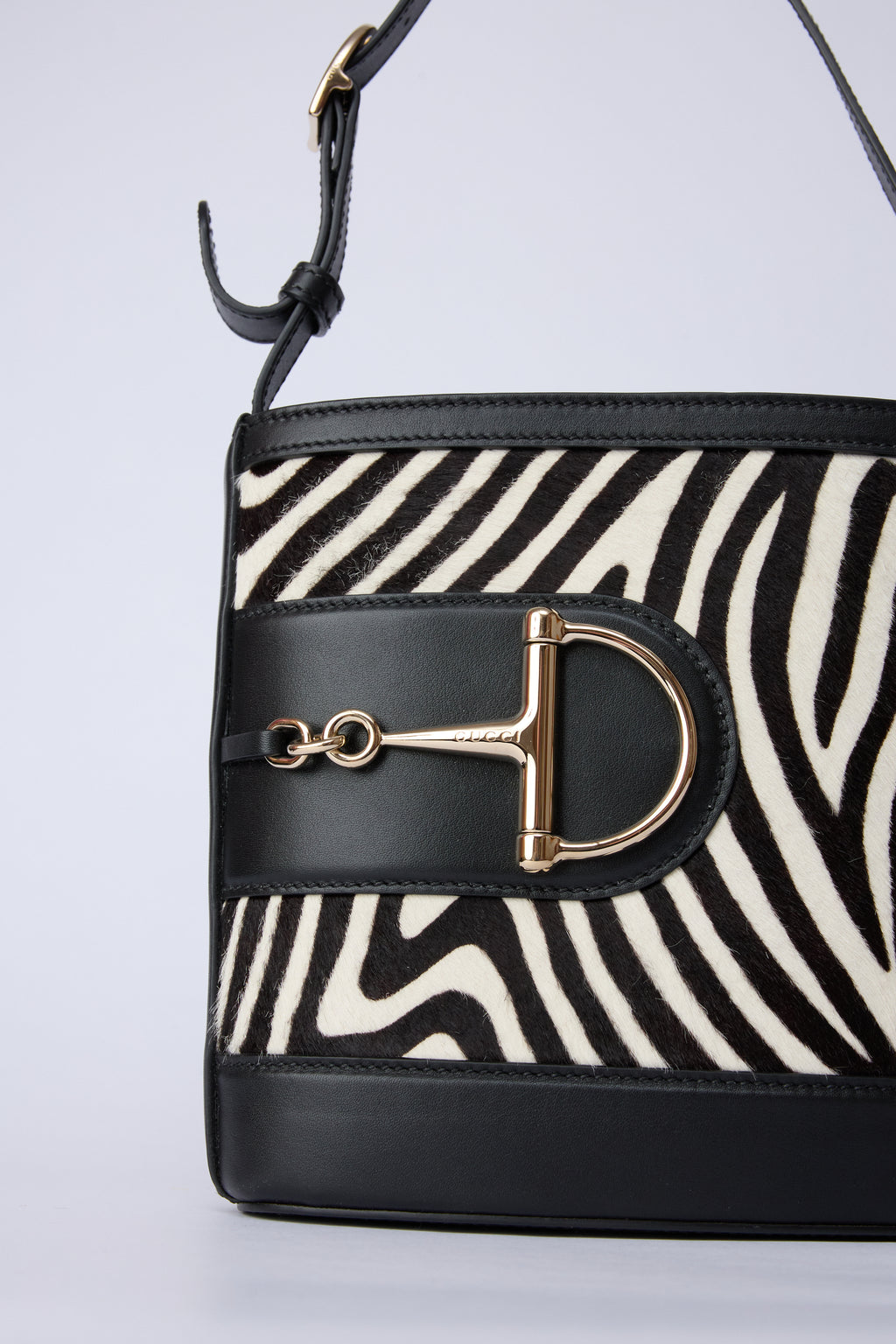 GUCCI ANIMAL-PRINT BUCKET BAG