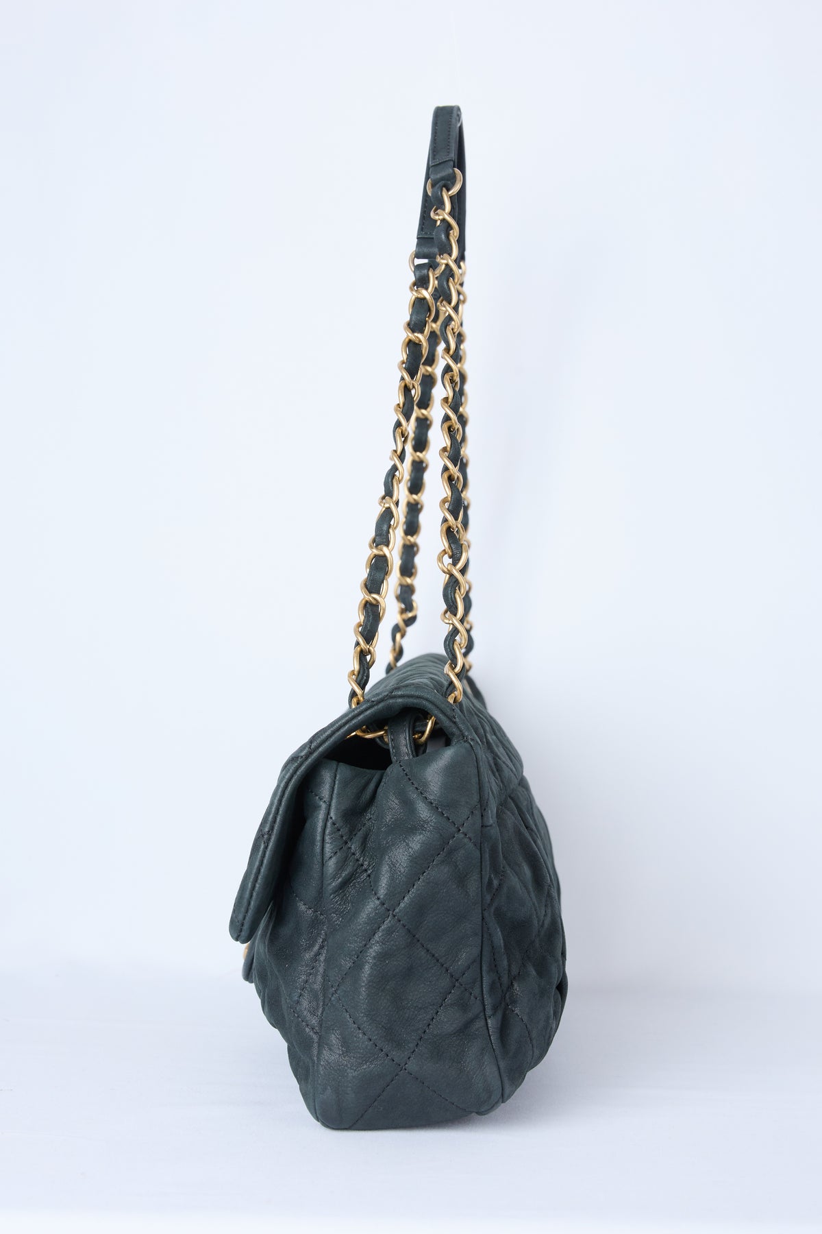 CHANEL CHIC QUILT FLAP