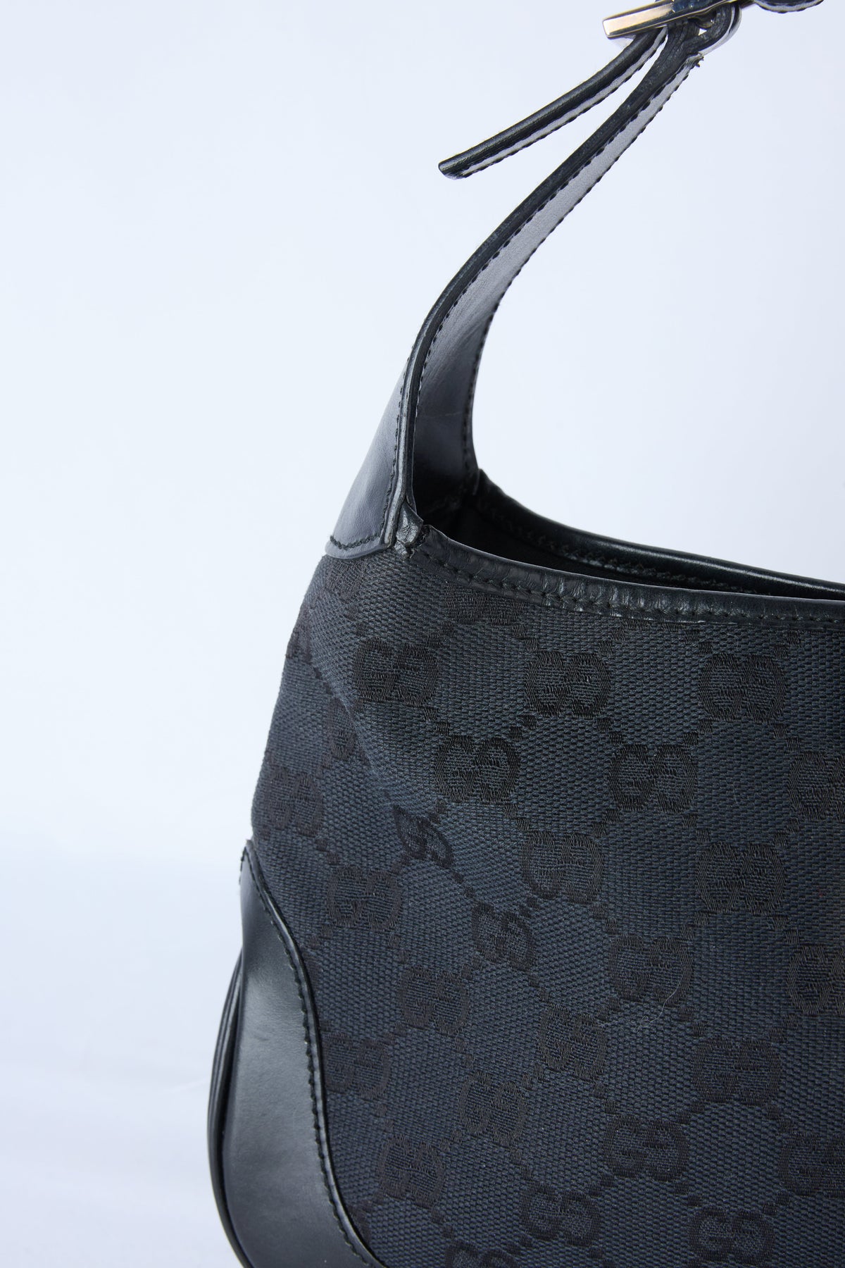 GUCCI BLACK JACKIE SHOULDER BAG