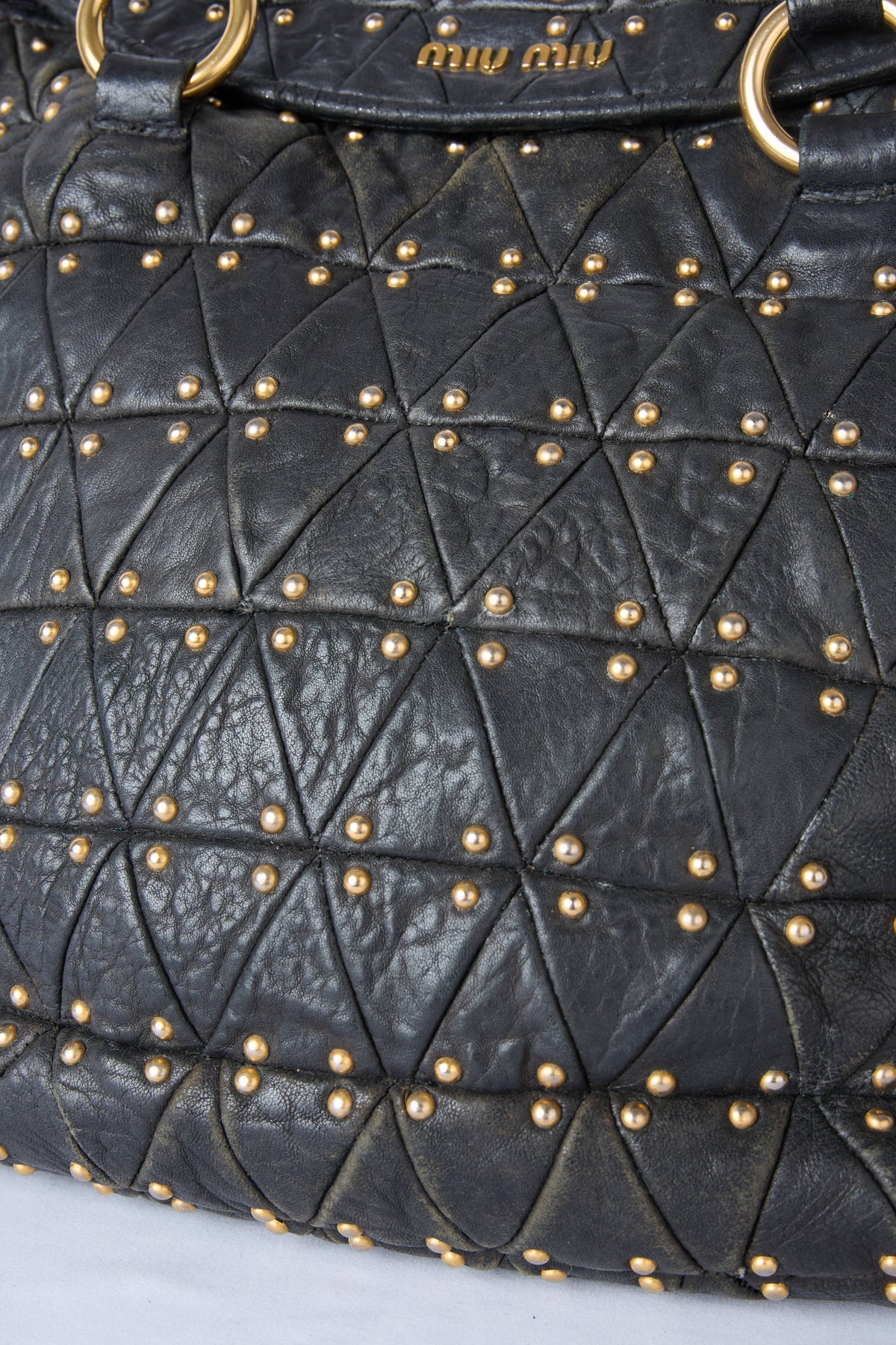 MIU MIU BLACK MATELASSÉ STUDDED QUILTED TOTE