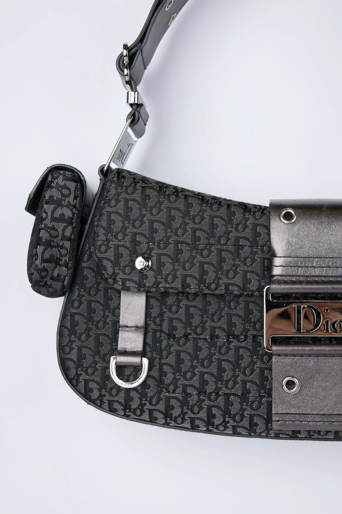 DIOR BLACK OBLIQUE STREET CHIC COLUMBUS