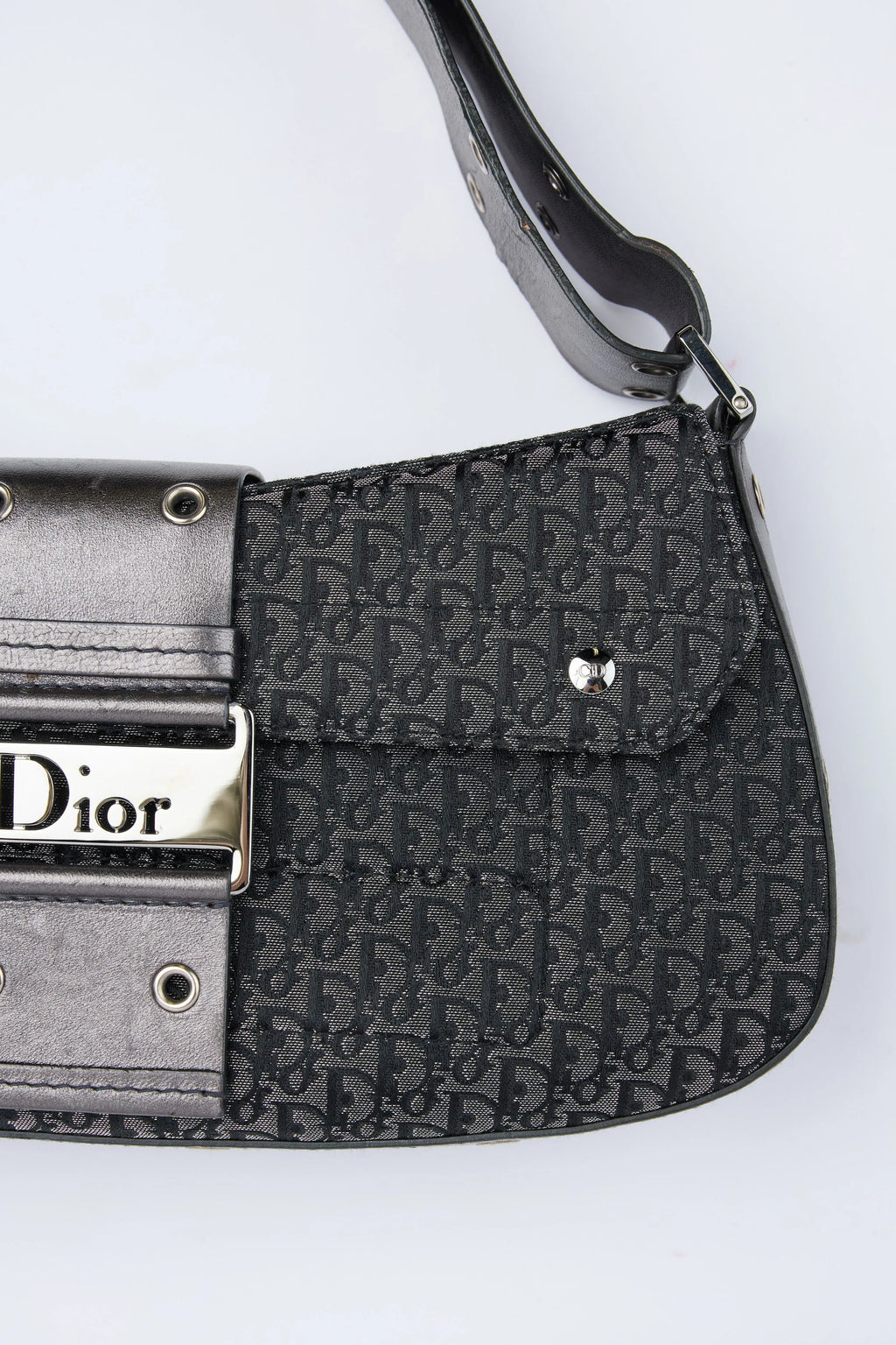 DIOR BLACK OBLIQUE STREET CHIC COLUMBUS