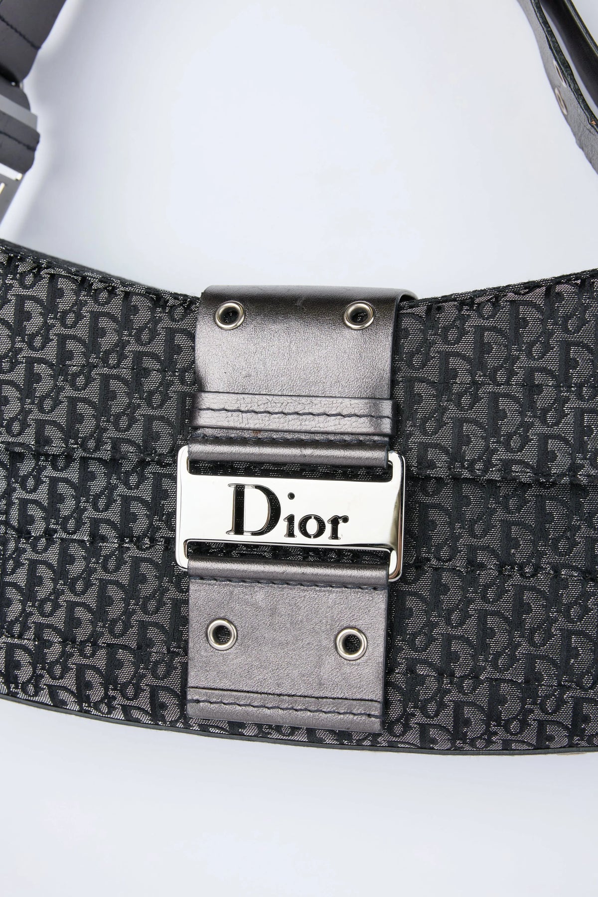 DIOR BLACK OBLIQUE STREET CHIC COLUMBUS